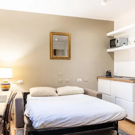 One Bedroom With Wi-fi Apartment *