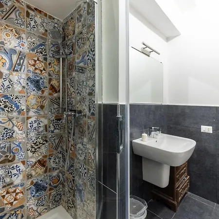 شقة One Bedroom With Wi-fi *